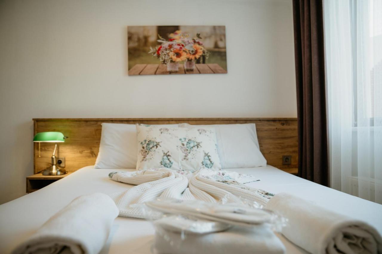 Azra Apart & Otel İmroz Εξωτερικό φωτογραφία